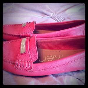 Calvin Klein Coral/Pink/Peach Leather Loafers